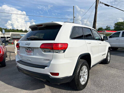2017 Jeep Grand Cherokee Laredo