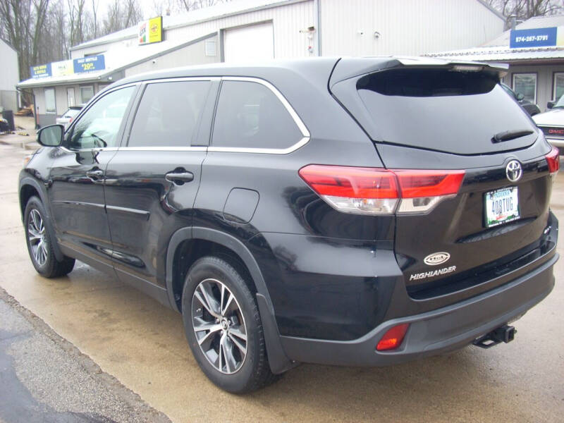 2019 Toyota Highlander LE