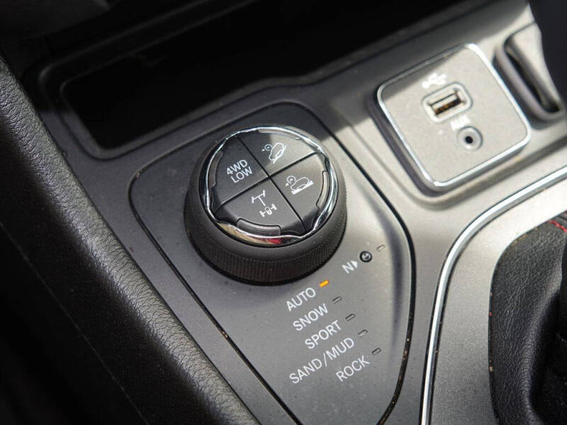 2019 Jeep Cherokee Trailhawk