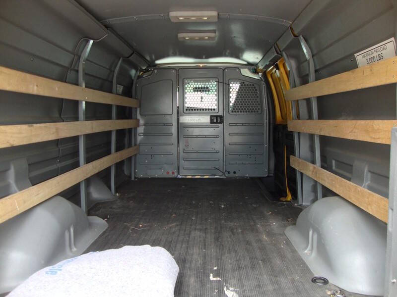 2018 GMC Savana 2500