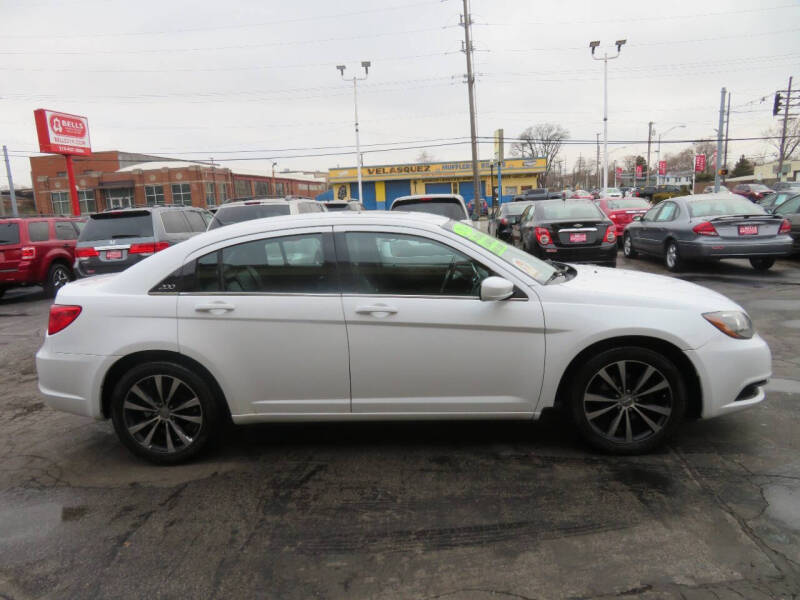 2014 Chrysler 200 Limited
