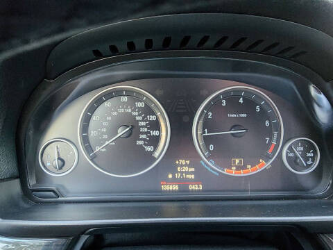 2012 BMW 5 Series 528i
