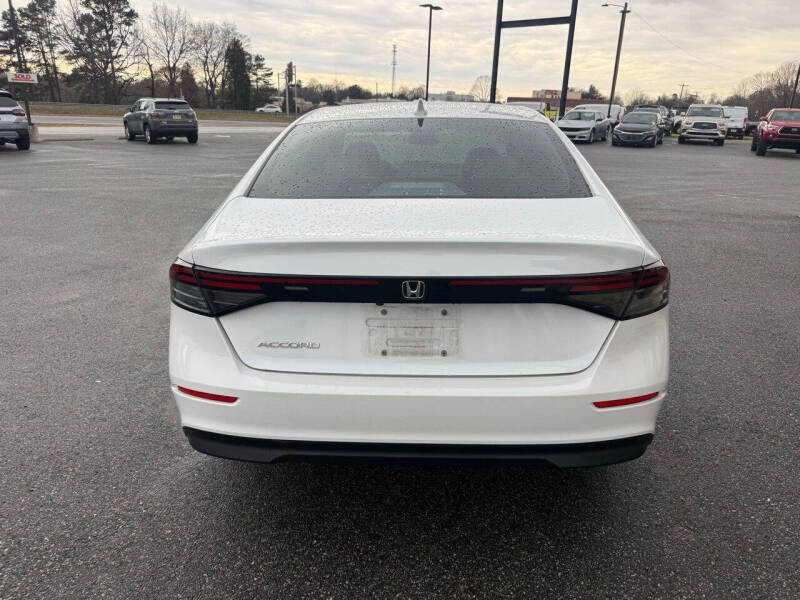 2024 Honda Accord EX