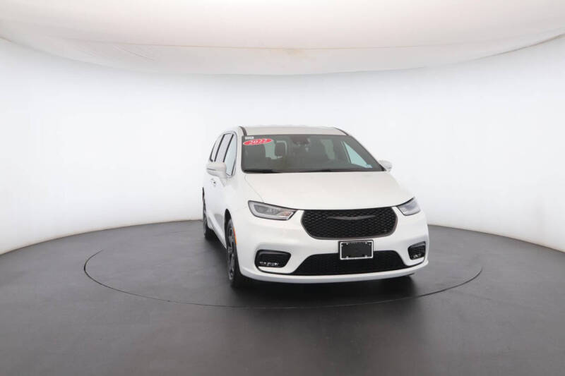 2022 Chrysler Pacifica Hybrid Touring L