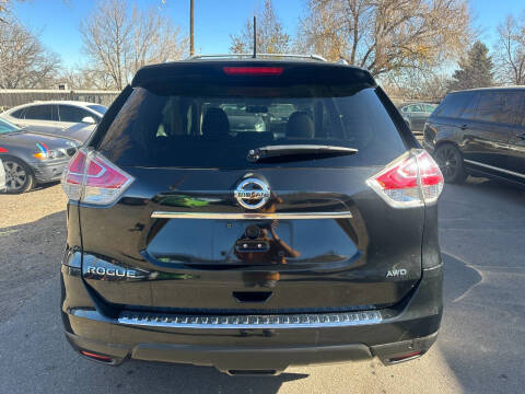 2016 Nissan Rogue SV