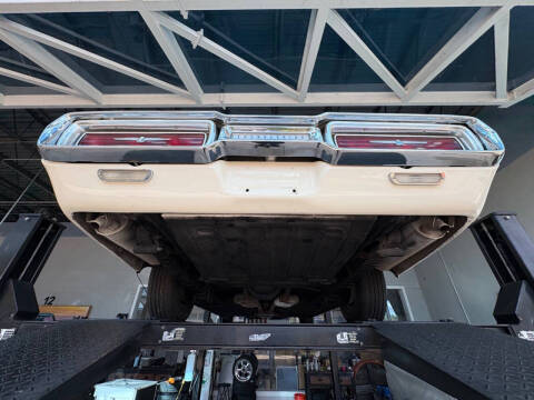 1964 Ford Thunderbird