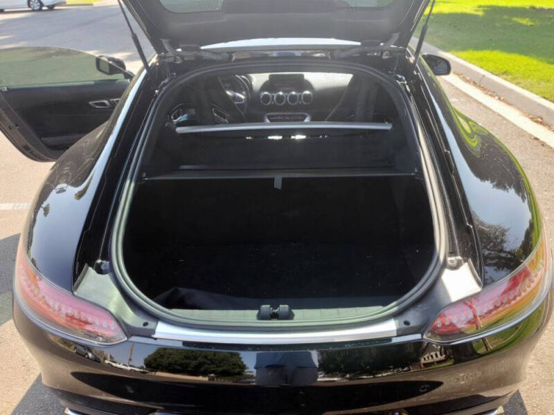 2017 Mercedes-Benz AMG GT