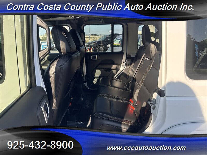 2021 Jeep Wrangler Unlimited Sahara Altitude