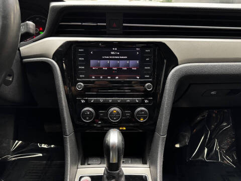 2021 Volkswagen Passat SE