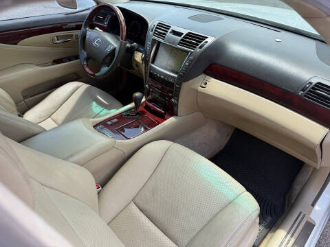 2007 Lexus LS 460 L
