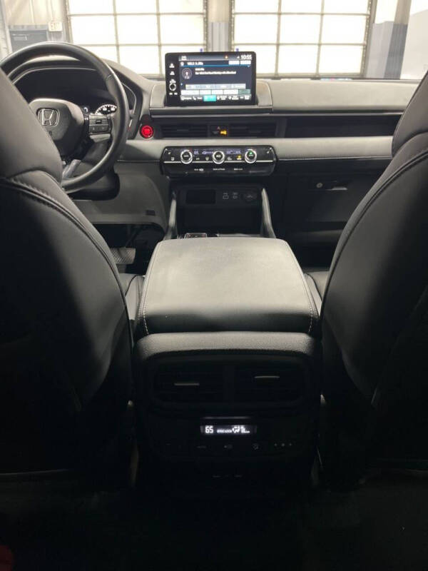 2025 Honda Pilot Touring