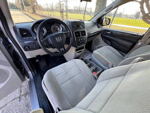 2013 Dodge Grand Caravan SE