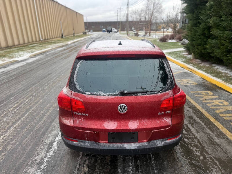 2015 Volkswagen Tiguan S