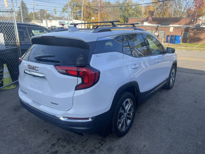 2020 GMC Terrain SLT