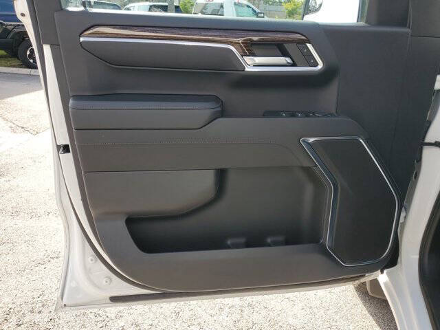 2023 GMC Sierra 1500 SLE