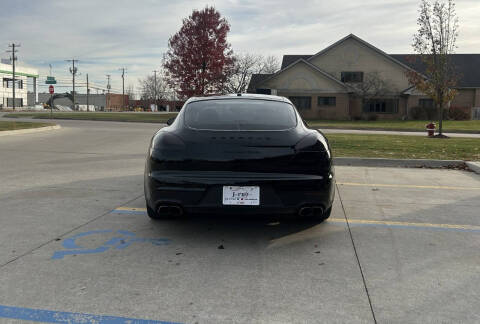 2015 Porsche Panamera Turbo
