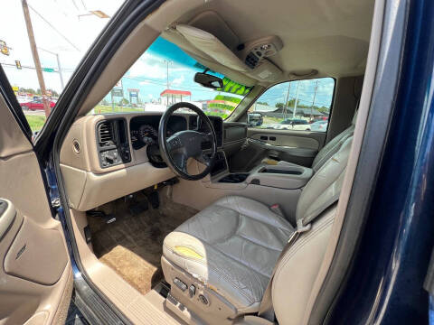 2003 GMC Yukon SLE