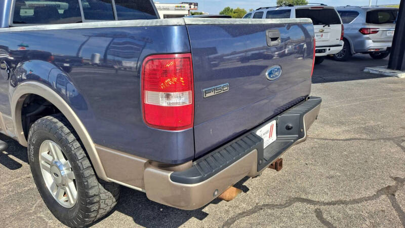 2004 Ford F-150 Lariat