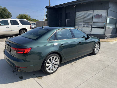 2017 Audi A4 2.0T quattro Premium