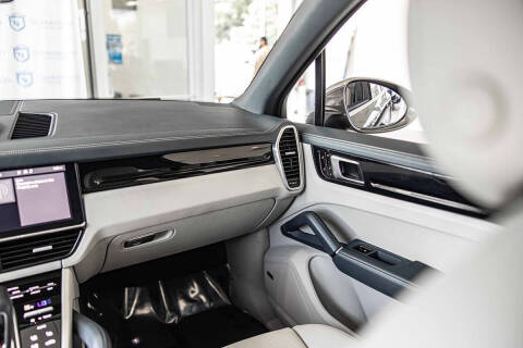 2021 Porsche Cayenne E-Hybrid