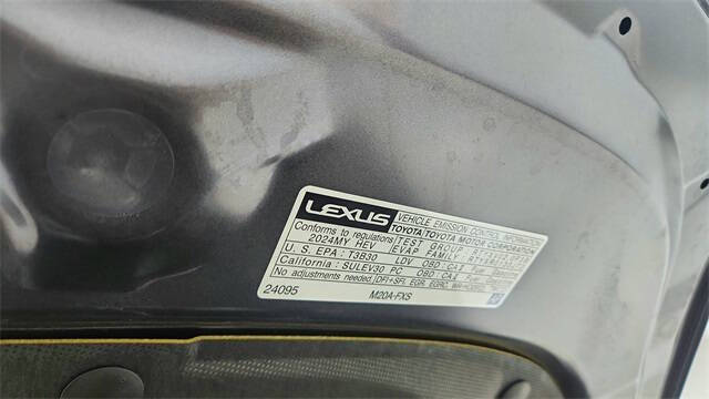 2024 Lexus UX 250h Premium