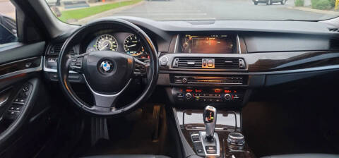 2015 BMW 5 Series 528i