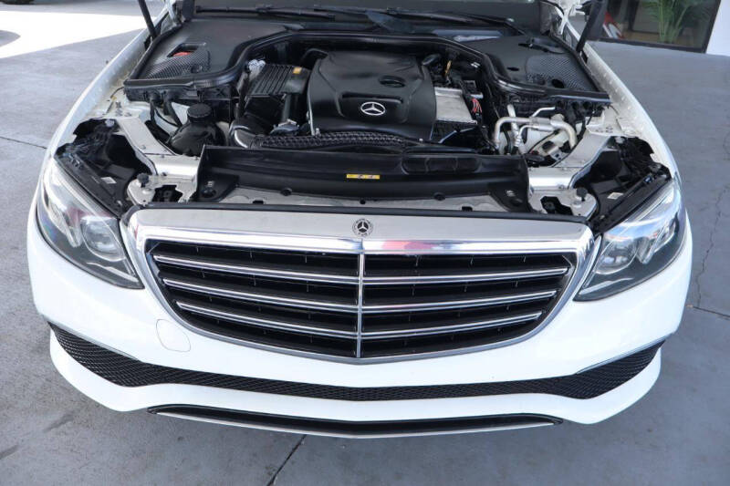 2019 Mercedes-Benz E-Class E 300