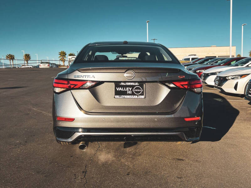 2025 Nissan Sentra SR