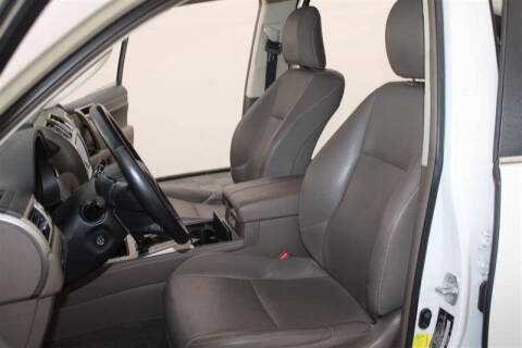 2017 Lexus GX 460