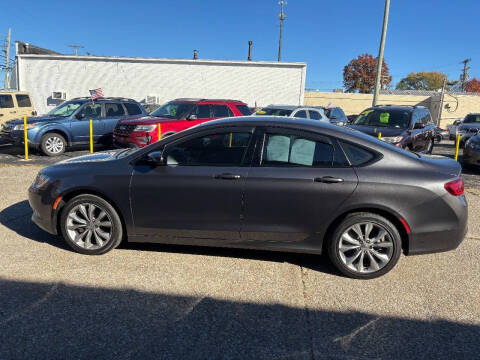2015 Chrysler 200 S