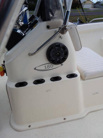 2013 Key Largo 180 Center Console