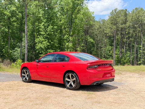 2017 Dodge Charger SE