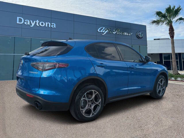2025 Alfa Romeo Stelvio