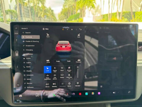 2023 Tesla Model X Plaid