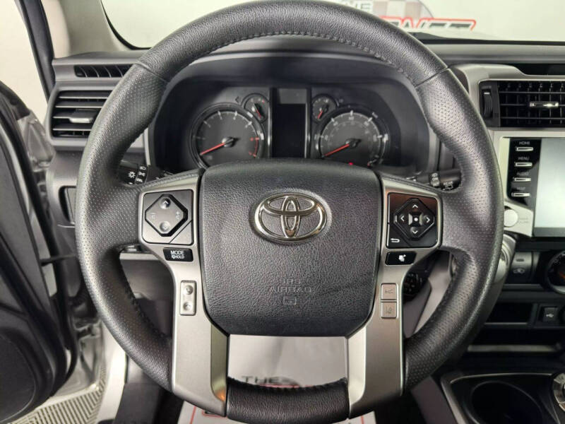 2023 Toyota 4Runner SR5