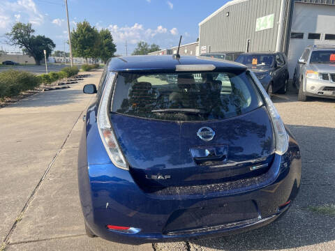 2017 Nissan LEAF SL