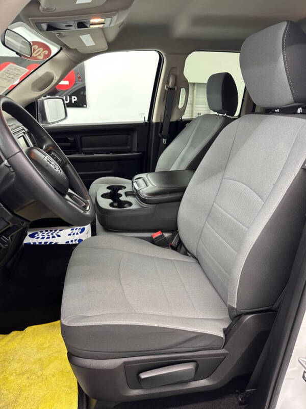 2022 RAM 1500 Classic Tradesman