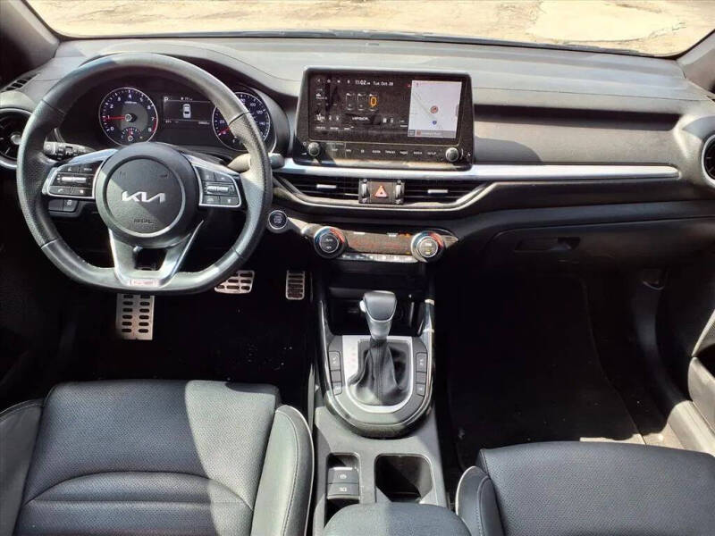 2022 Kia Forte GT Line