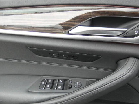 2019 BMW 5 Series 530i