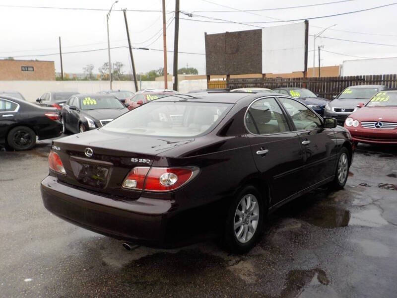 2004 Lexus ES 330