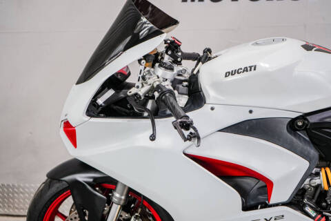 2021 Ducati Panigale V2