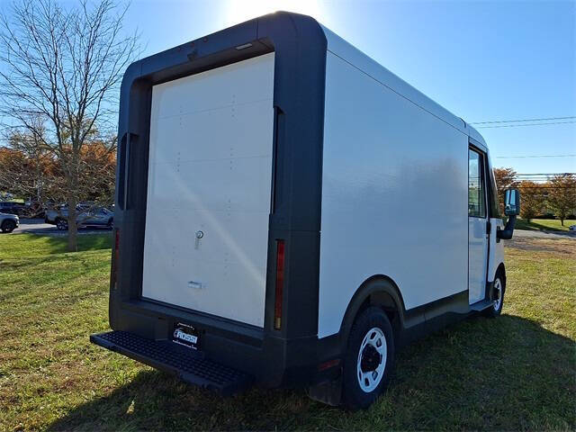 2025 Chevrolet BrightDrop 400