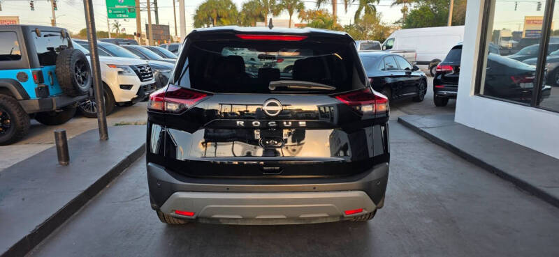 2023 Nissan Rogue S