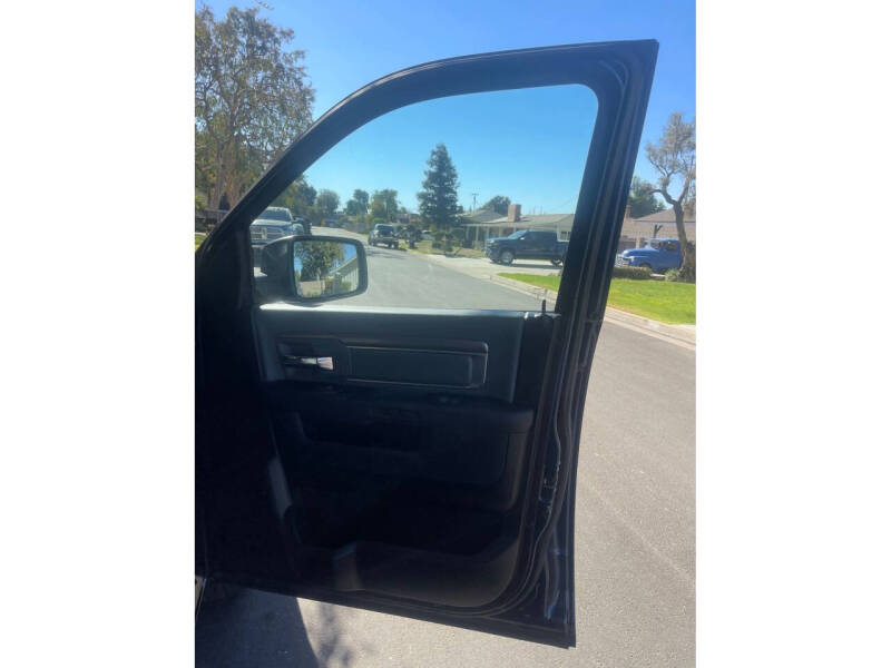 2021 RAM 1500 Classic SLT