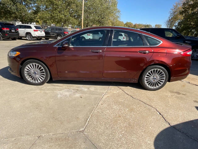 2015 Ford Fusion for sale at Auto Connection in Waterloo, IA