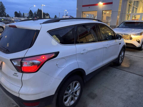 2017 Ford Escape SE