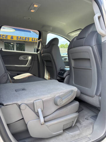 2010 Chevrolet Traverse LS