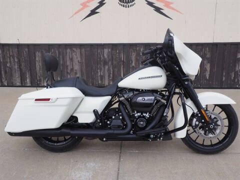 2018 Harley-Davidson Street Glide