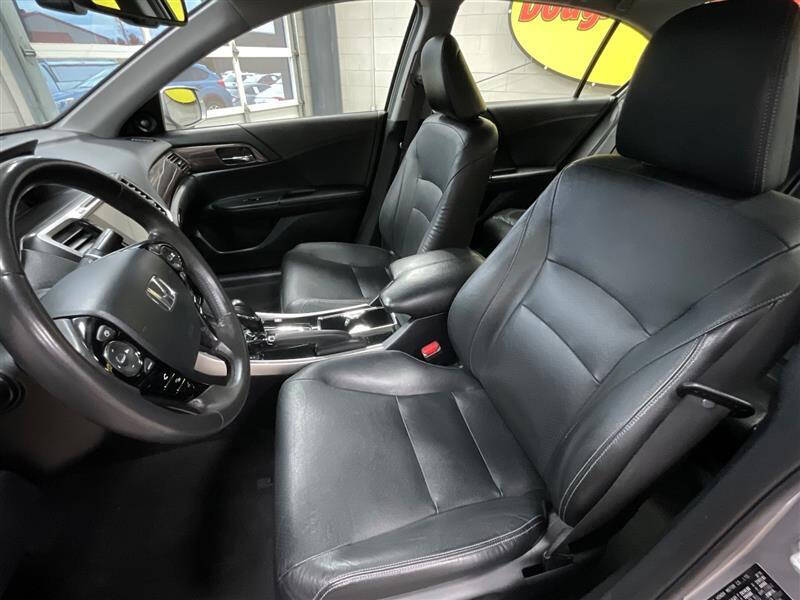 2017 Honda Accord Hybrid Touring