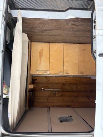 2004 Dodge Sprinter 2500